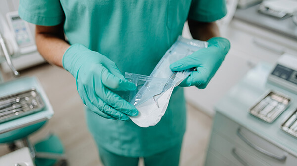 Clean-Peeling Medical Grade Glassine Base Paper Pinhole-free glassine paper packaging substrate engineered for medical sterilization pouches