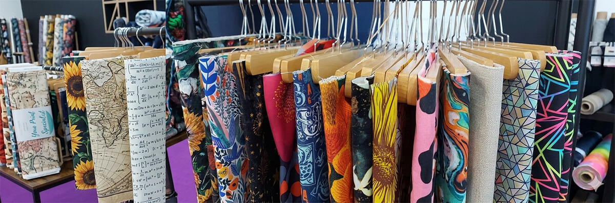 Wholesale digital printed fabric samples in China manufacturer showroom